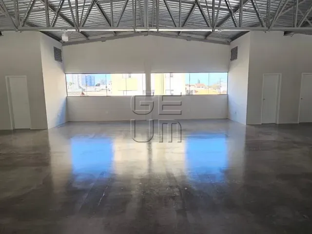 Terreno com 800m², para alugar, no bairro Vila Ipiranga em Londrina
