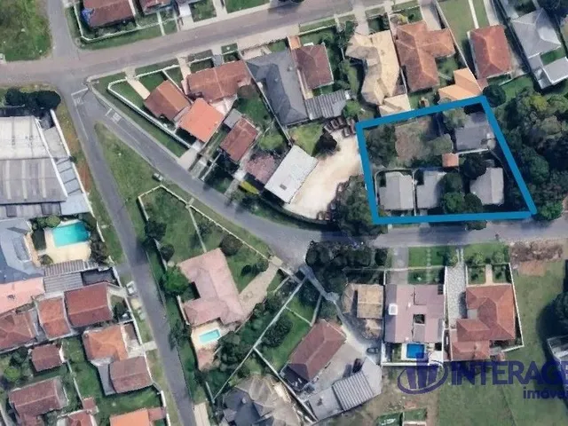 Terreno à venda, no bairro Butiatuvinha em Curitiba