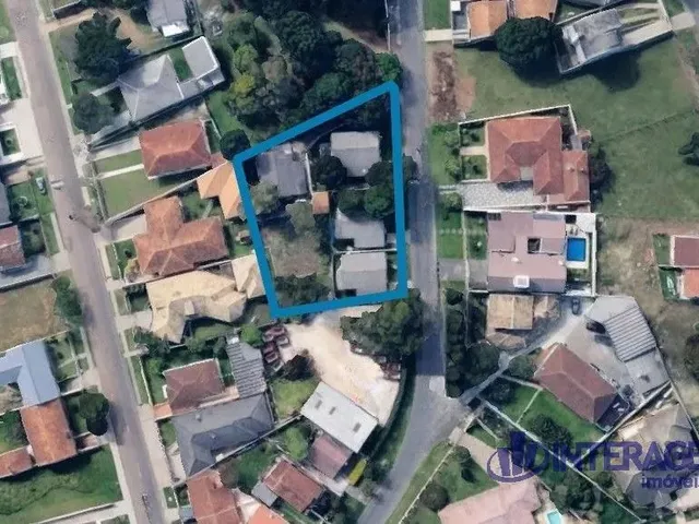Terreno à venda, no bairro Butiatuvinha em Curitiba
