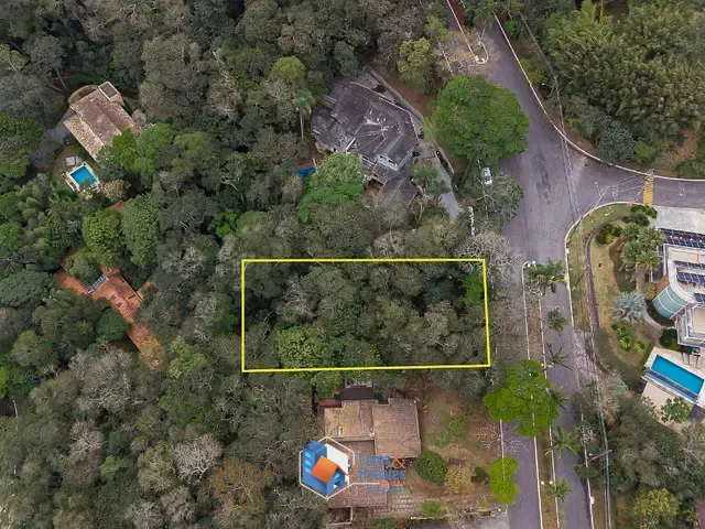 Terreno com 1171m² 1 quarto e 1 banheiro, à venda, no bairro Altos de São Fernando em Jandira