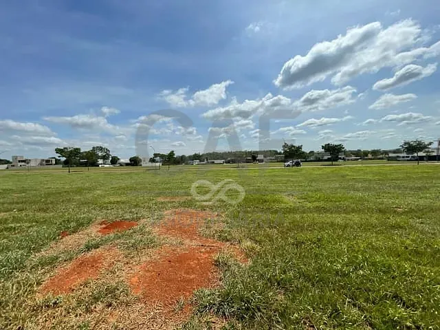 Terreno com 845m², à venda, no bairro Residencial Haras Patente em Jaguariúna