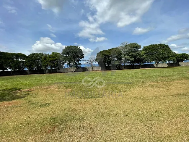 Terreno com 845m², à venda, no bairro Residencial Haras Patente em Jaguariúna