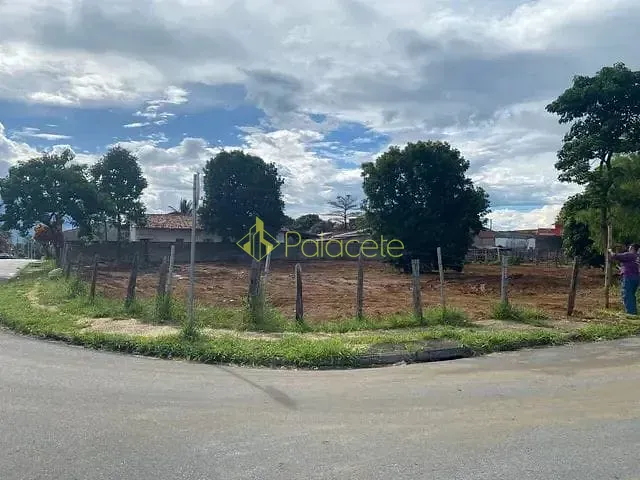 Terreno com 206m², à venda, no bairro Piracangaguá (Chácara Flórida) em Taubaté