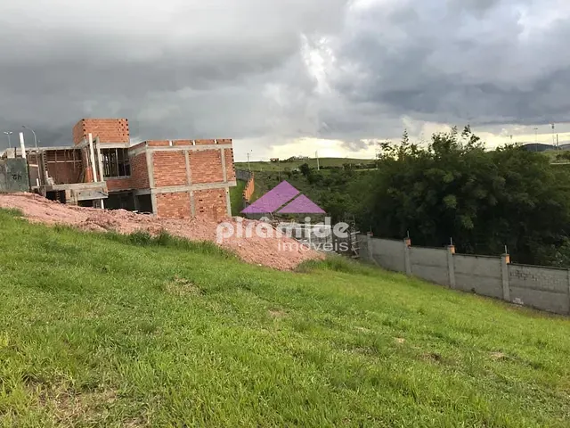 Terreno com 560m², à venda, no bairro Urbanova em São José dos Campos