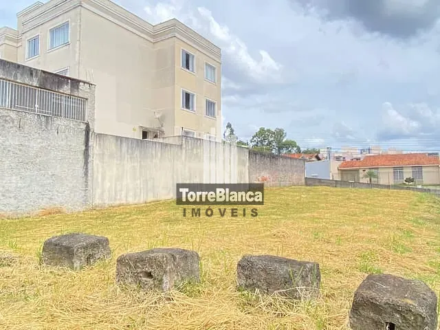 Terreno com 588m², à venda, no bairro Jardim Carvalho em Ponta Grossa