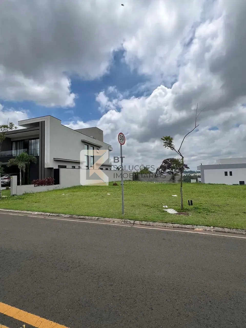 Terreno, 425 m² - Foto 1