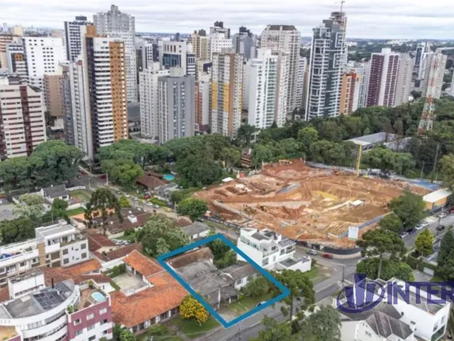 Terreno à venda, no bairro Bigorrilho em Curitiba