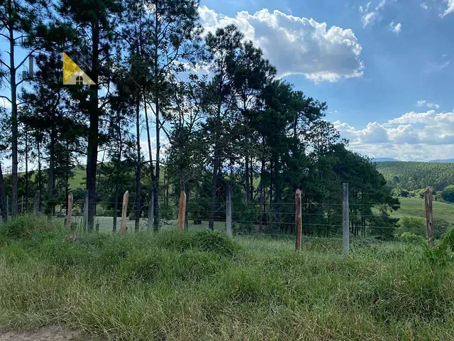Terreno com 2563m², à venda, no bairro Recanto do Sol em Caçapava