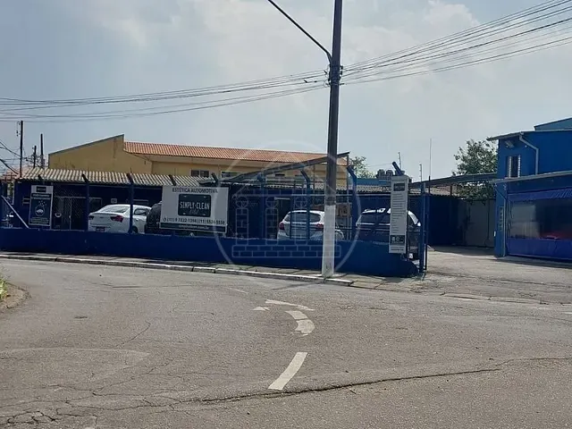 Terreno com 487m², à venda, no bairro Jardim dos Lagos em São Paulo