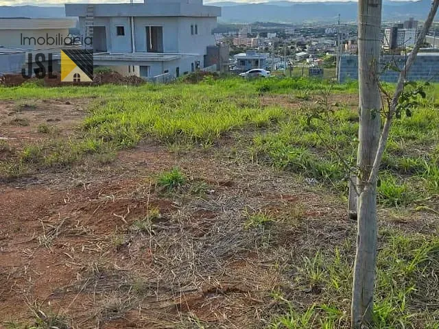 Terreno com 360m², à venda, no bairro Sapé II em Caçapava