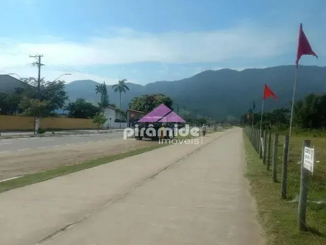 Terreno com 10001m², à venda, no bairro Travessão em Caraguatatuba
