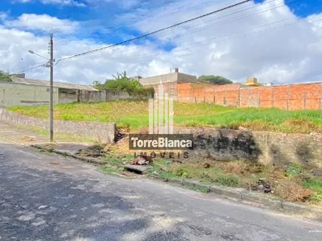 Terreno com 679m², à venda, no bairro Nova Rússia em Ponta Grossa