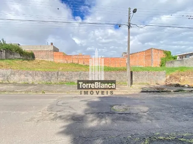 Terreno com 679m², à venda, no bairro Nova Rússia em Ponta Grossa