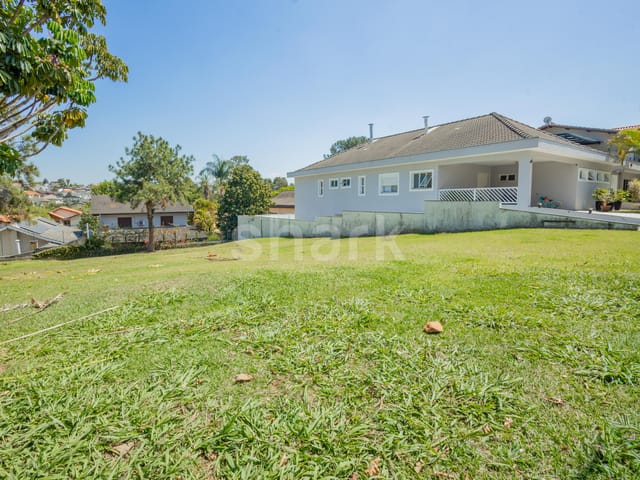 Terreno com 420m², à venda, no bairro Alphaville em Santana de Parnaíba