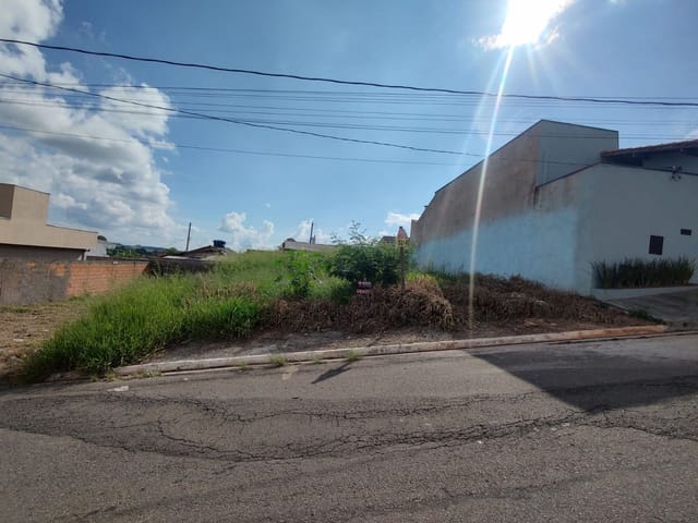 Foto do Terreno - Terreno à venda, 195 m² por R$ 75.000 - Vale Verde - Alfenas/MG | H. DE PAIVA MAGALHAES & F.DE PAIVA MAGALHAES LTDA