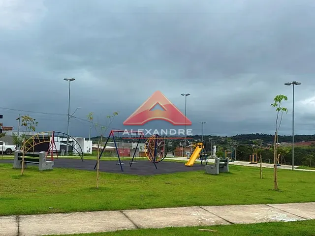 Terreno com 200m², à venda, no bairro Santa Cecília I em São José dos Campos
