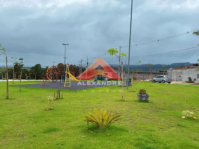 Terreno com 200m², à venda, no bairro Santa Cecília I em São José dos Campos