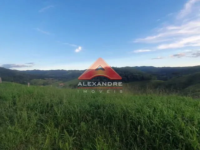 Terreno com 1200m², à venda, no bairro Barreirinho em Santo Antônio do Pinhal
