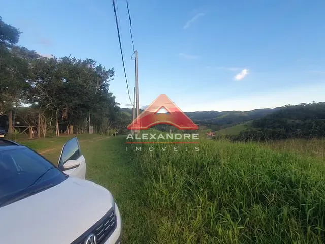 Terreno com 1200m², à venda, no bairro Barreirinho em Santo Antônio do Pinhal