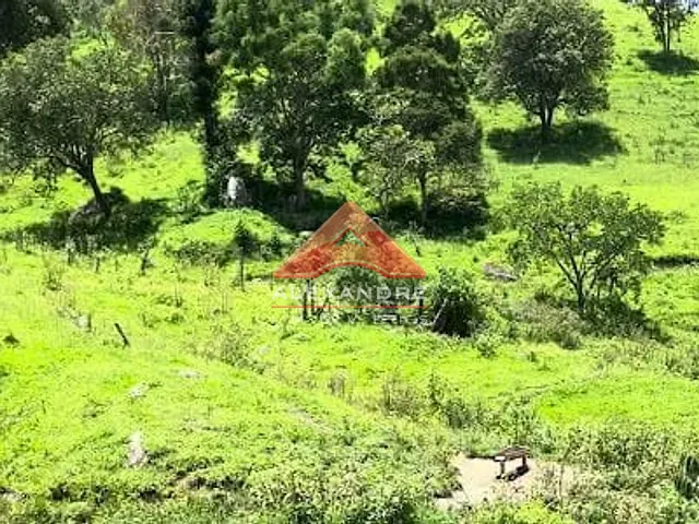 Terreno com 108900m², à venda, no bairro Paiol Grande em São Bento do Sapucaí