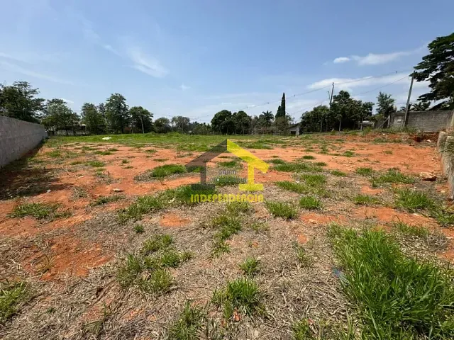 Terreno com 1892m², à venda, no bairro Ville Chamonix em Itatiba