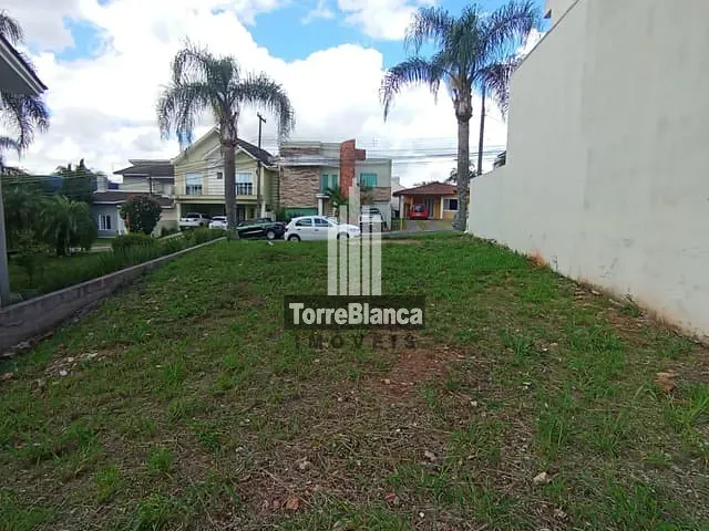 Terreno com 300m², à venda, no bairro Oficinas em Ponta Grossa