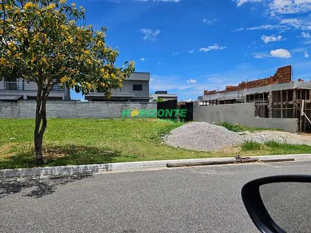 Terreno com 280m², à venda, no bairro Bairro da Floresta em São José dos Campos