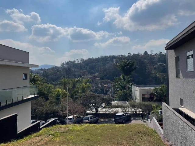 Terreno com 312m², à venda, no bairro Suru em Santana de Parnaíba