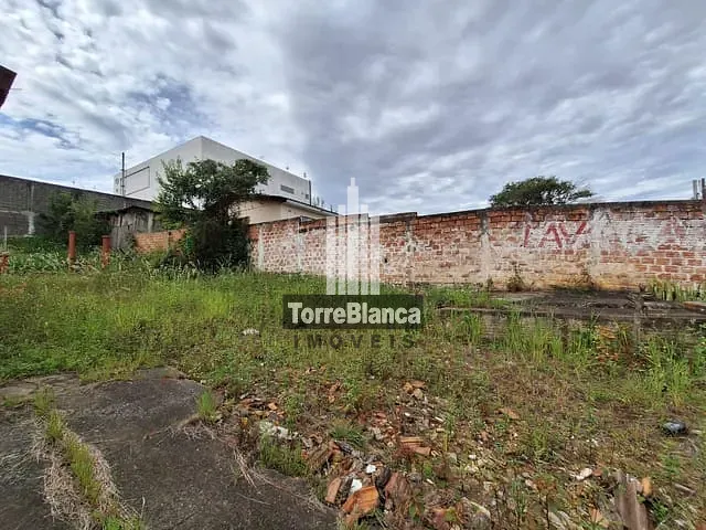 Terreno com 380m², à venda, no bairro Uvaranas em Ponta Grossa
