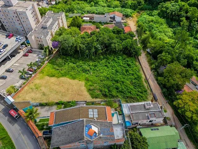 Terreno com 4041m², à venda, no bairro Parque Rincão em Cotia
