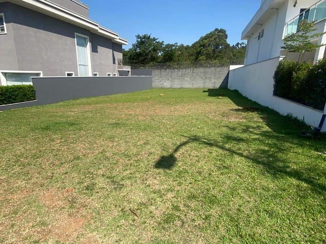 Terreno com 420m², à venda, no bairro Tamboré em Santana de Parnaíba