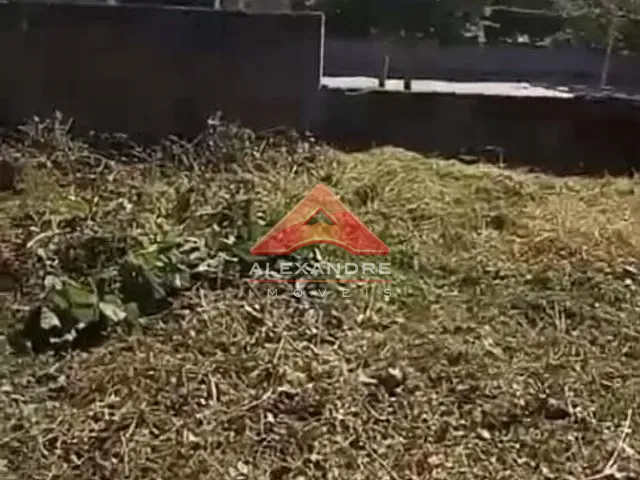 Terreno com 250m², à venda, no bairro Jardim Santa Inês II em São José dos Campos