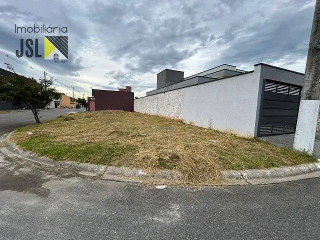 Terreno com 207m², à venda, no bairro Loteamento Parque do Museu em Caçapava