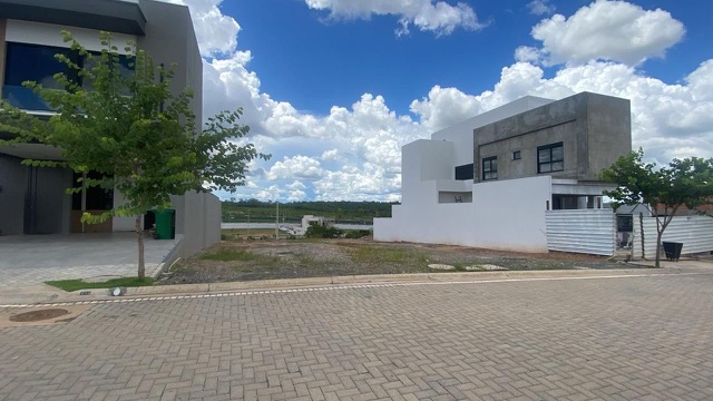 Terreno com 200m², à venda, no bairro Ribeirão do Lipa em Cuiabá