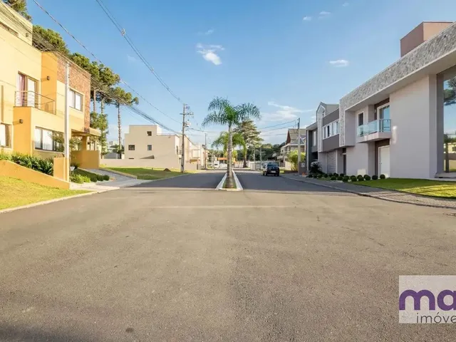 Terreno à venda, no bairro Umbará em Curitiba