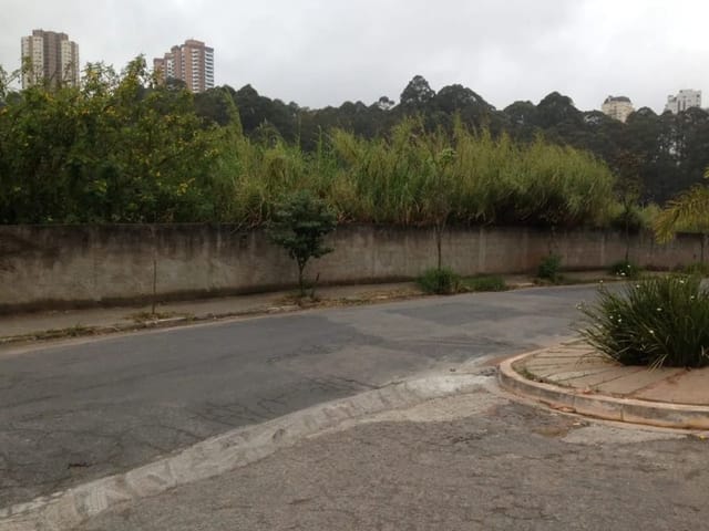 Terreno com 2257m², à venda, no bairro Jardim Ampliacao em São Paulo