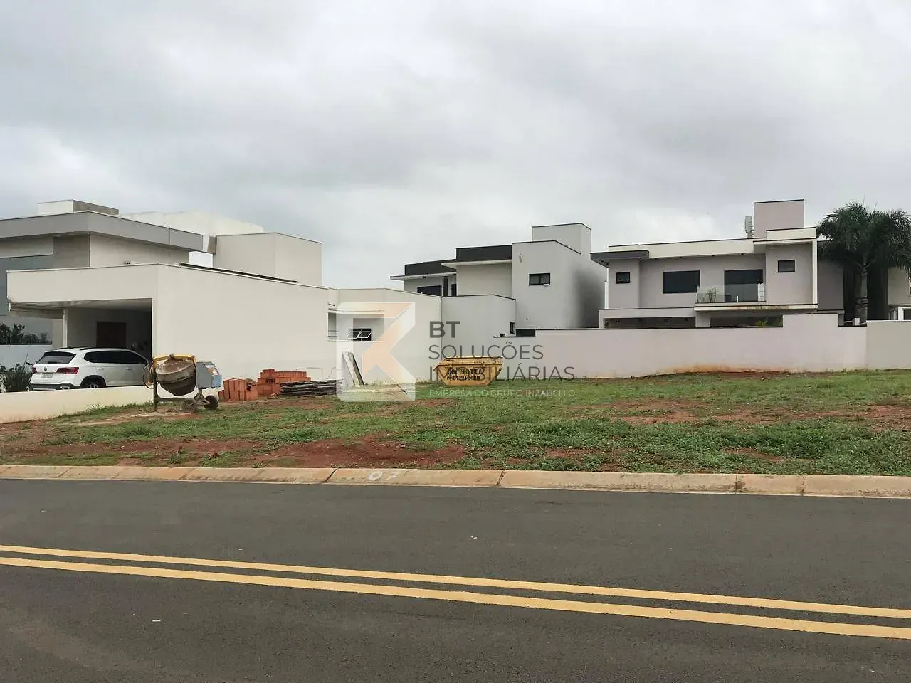Terreno, 382 m² - Foto 1