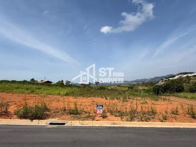 Terreno com 295m², à venda, no bairro ITALIA II em Andradas