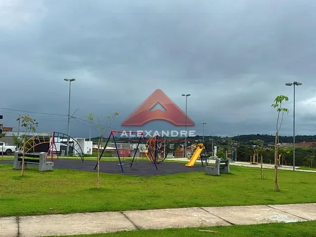 Terreno com 200m², à venda, no bairro Santa Cecília I em São José dos Campos