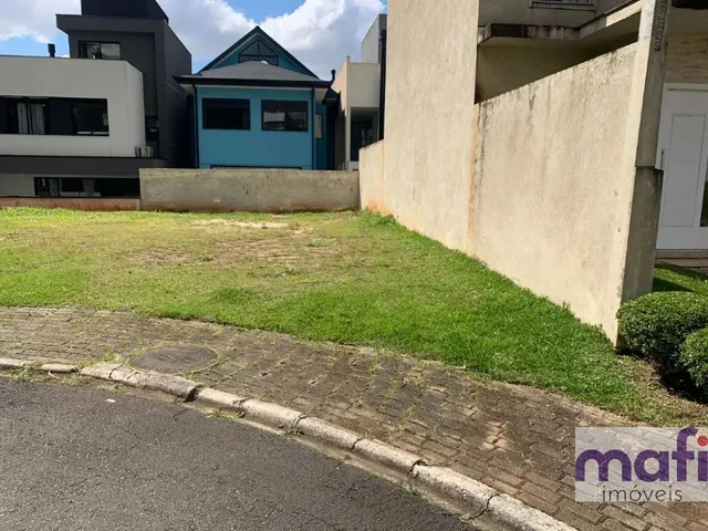 Terreno à venda, no bairro Umbará em Curitiba