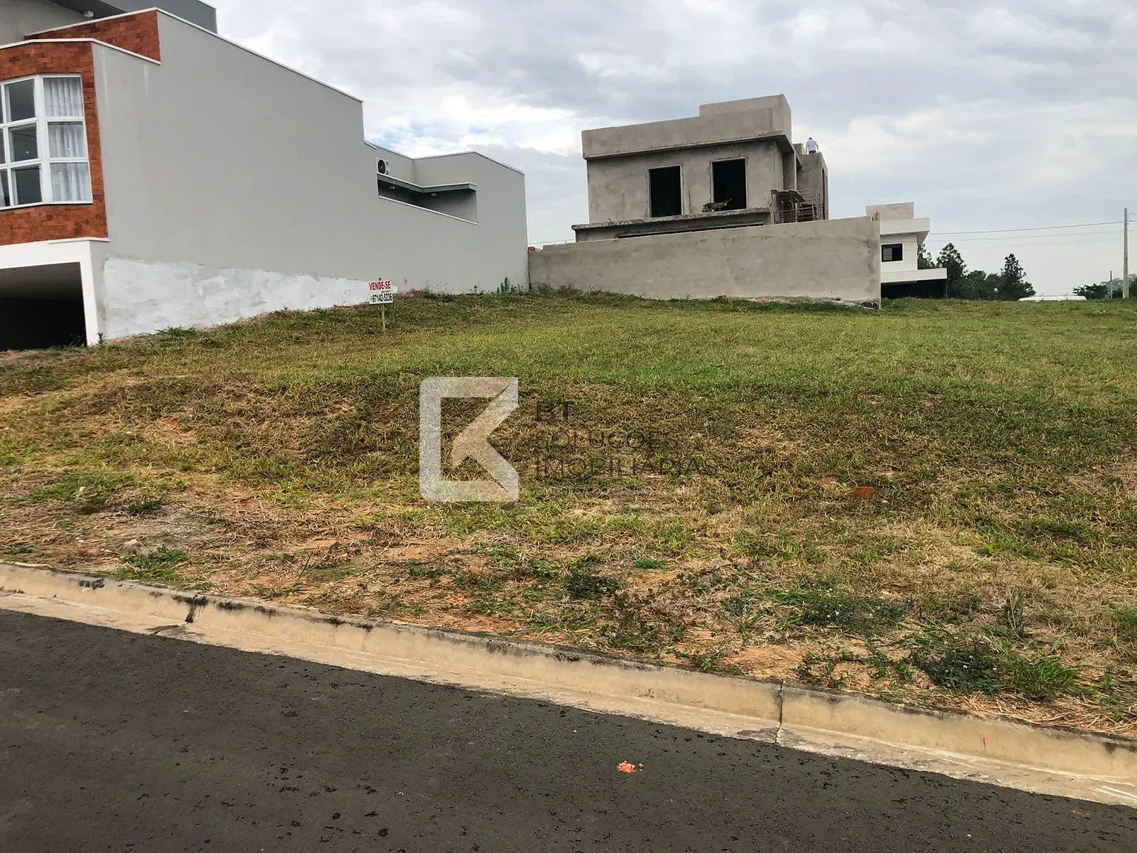 Terreno, 300 m² - Foto 2