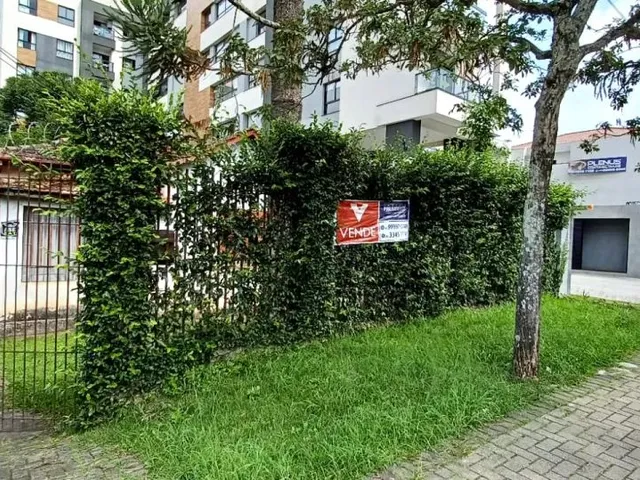 Terreno com 450m², à venda, no bairro Portão em Curitiba
