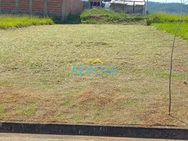 Terreno com 200m², à venda, no bairro Recanto do Vale em São José dos Campos