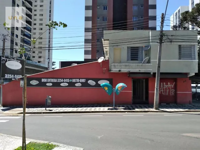 Terreno com 579m², à venda, no bairro Cabral em Curitiba