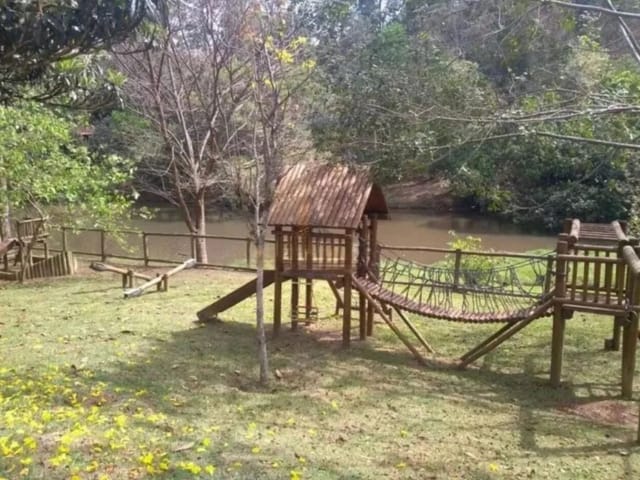 Terreno com 1782m², à venda, no bairro Granja Carneiro Viana em Cotia