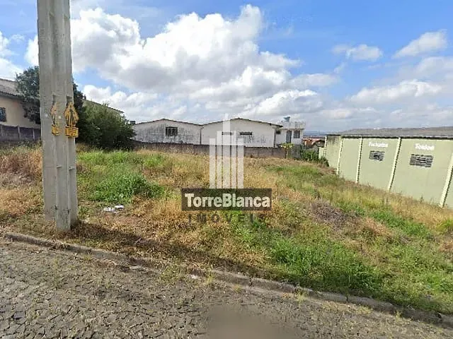 Terreno com 488m², à venda, no bairro Oficinas em Ponta Grossa
