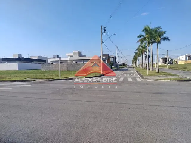 Terreno com 250m², à venda, no bairro Jardim das Flores em São José dos Campos