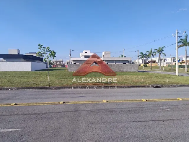 Terreno com 250m², à venda, no bairro Jardim das Flores em São José dos Campos