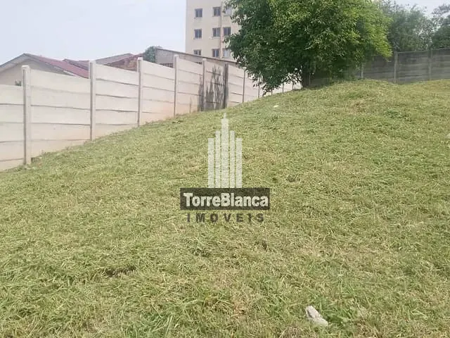 Terreno com 462m², à venda, no bairro Uvaranas em Ponta Grossa