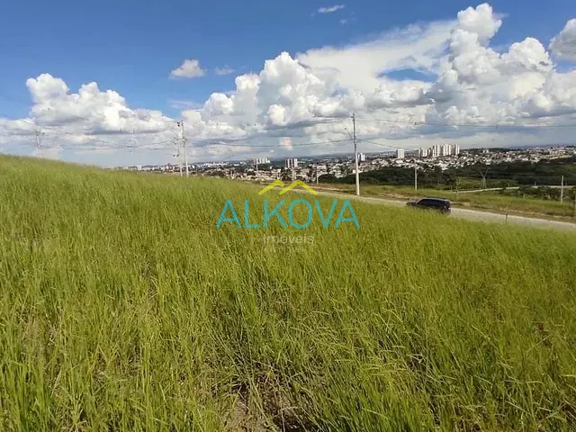 Terreno com 348m², à venda, no bairro Urbanova em São José dos Campos